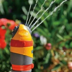 Hozelock Round Sprinkler Pro 314m² 9 Hozelock Round Sprinkler Pro 314m² -Outdoor Garden Care Store 5010646042802 4